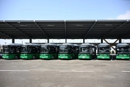 Prezident İlham Əliyev Naxçıvanda elektrik mühərrikli yeni avtobuslara baxıb, dəmir yolu infrastrukturunda aparılan yenidənqurma işləri ilə tanış olub - YENİLƏNİB - VİDEO
