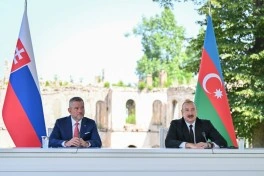 Azərbaycan və Slovakiya prezidentləri Şuşada mətbuata bəyanatlarla çıxış ediblər - FOTO - VİDEO - YENİLƏNİB-1