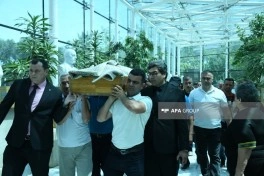 Xalq şairi Nəriman Həsənzadə I Fəxri xiyabanda dəfn edilib - FOTO