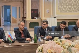 Naxçıvanda “Türkman irsi: dil, mədəniyyət və tarix” mövzusunda elmi müzakirə keçirilib