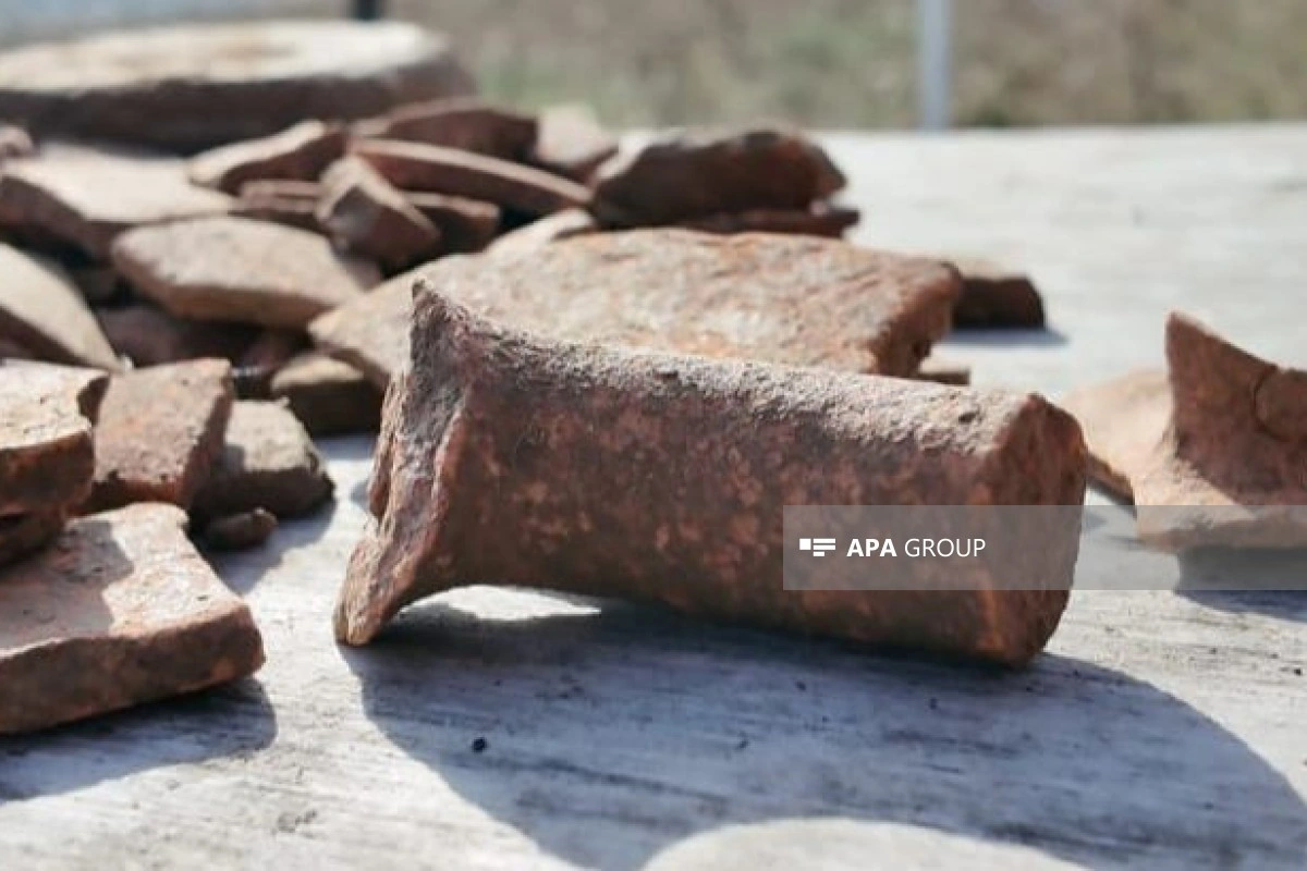 Yardımlıda arxeoloji qazıntı zamanı eradan əvvəl IX-X əsrlərə aid qalıqlar tapılıb - FOTO