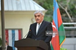 Bakıda ABŞ-ın Müstəqillik Bəyannaməsinin qəbul edilməsinin 250 illiyi qeyd olunub - FOTO