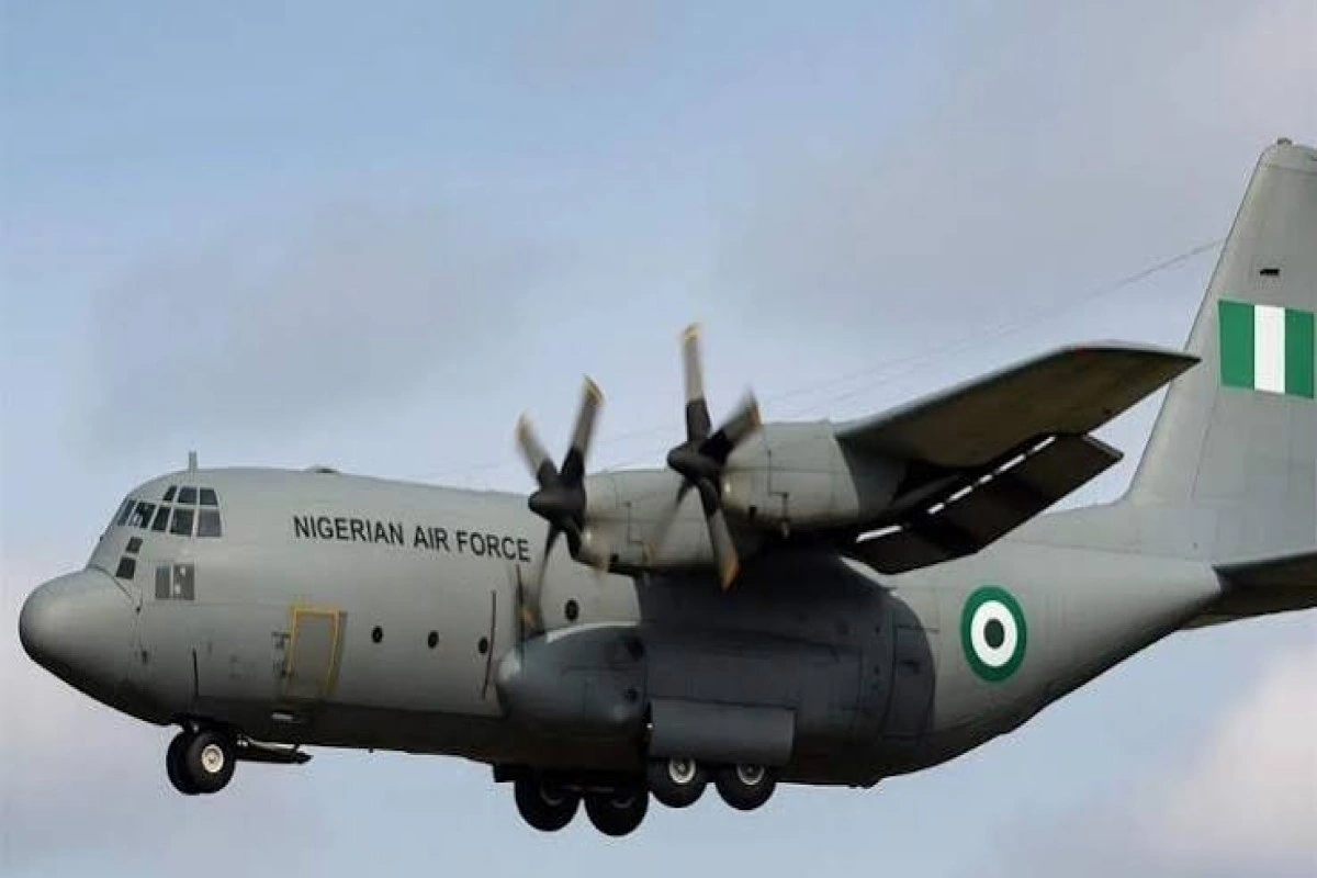 Nigeriyada içərisində 32 nəfərin olduğu hərbi təyyarə qəzaya uğrayıb