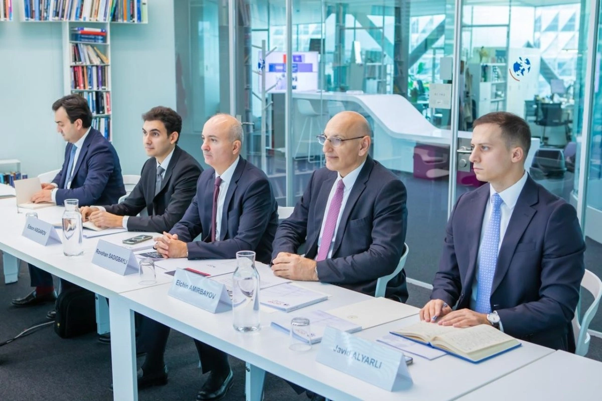 Elçin Əmirbəyov: Sülh sazişi ilə Ermənistan Konstitusiyası arasında uyğunsuzluğun aradan qaldırılması zəruridir