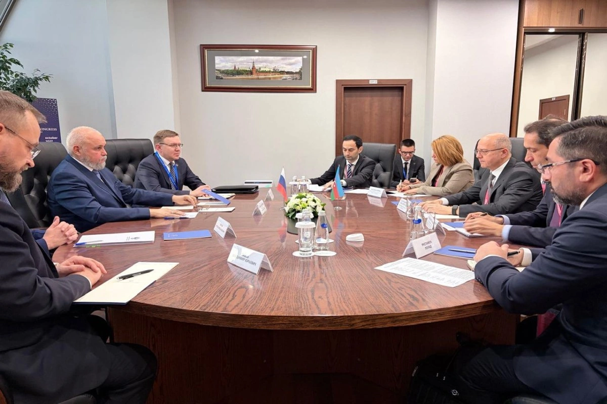Azərbaycan və Rusiya enerji əməkdaşlığının aktual məsələlərini müzakirə edib