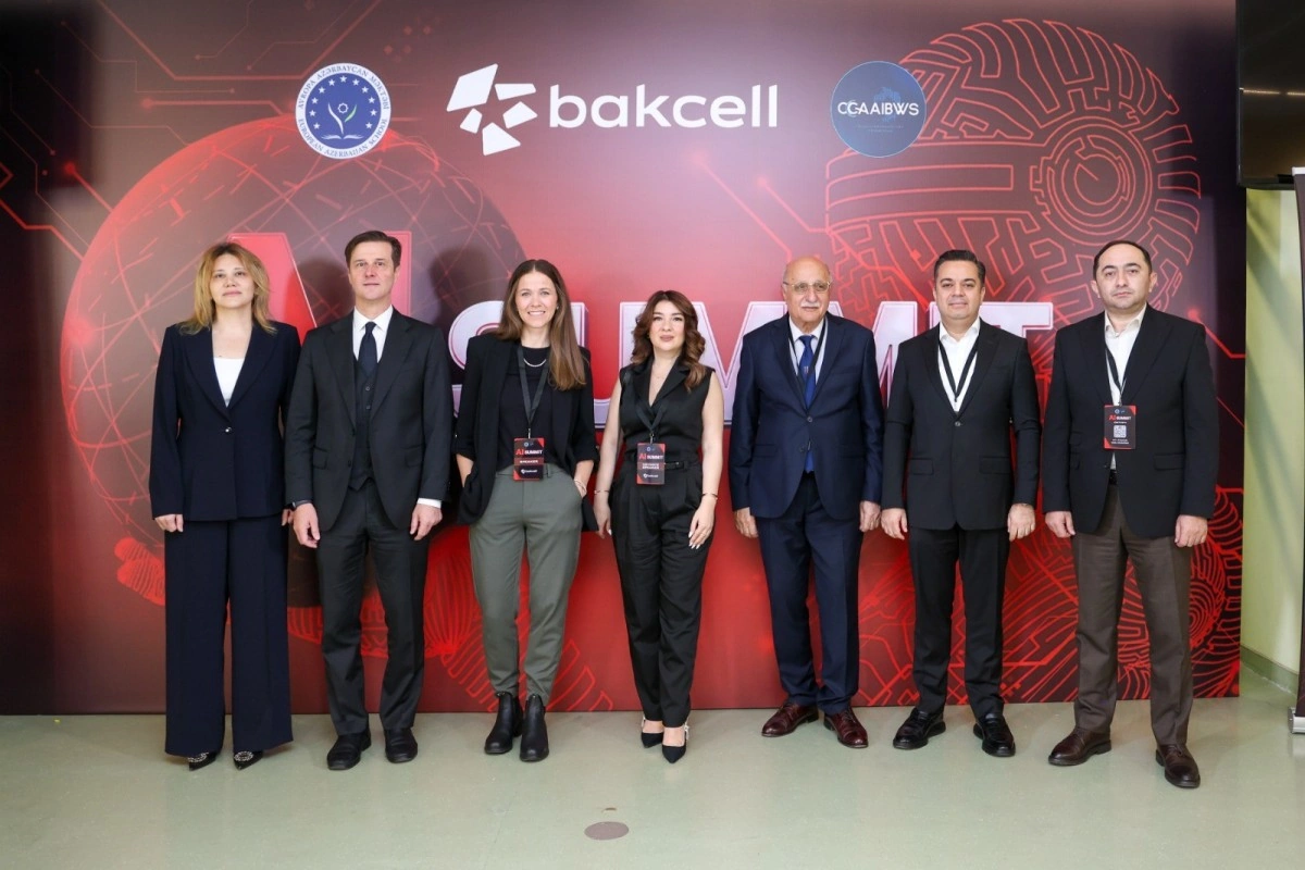 Avropa Azərbaycan Məktəbində süni intellektlə bağlı tədbir keçirilib - FOTO