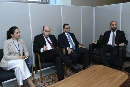 Azərbaycan və Ermənistan XİN rəhbərləri Nyu-Yorkda görüşüb, birbaşa dialoqu davam etdirmək barədə razılığa gəliblər