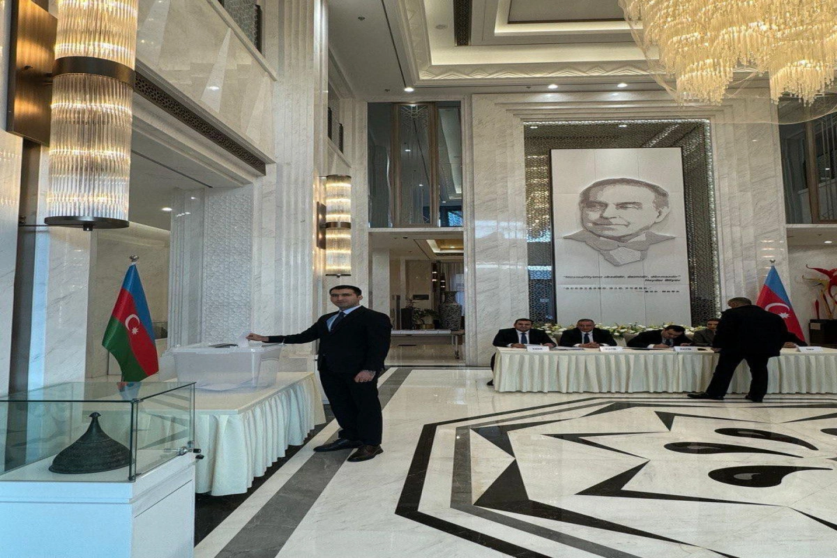 Azərbaycanın Çindəki səfirliyində səsvermə başlayıb