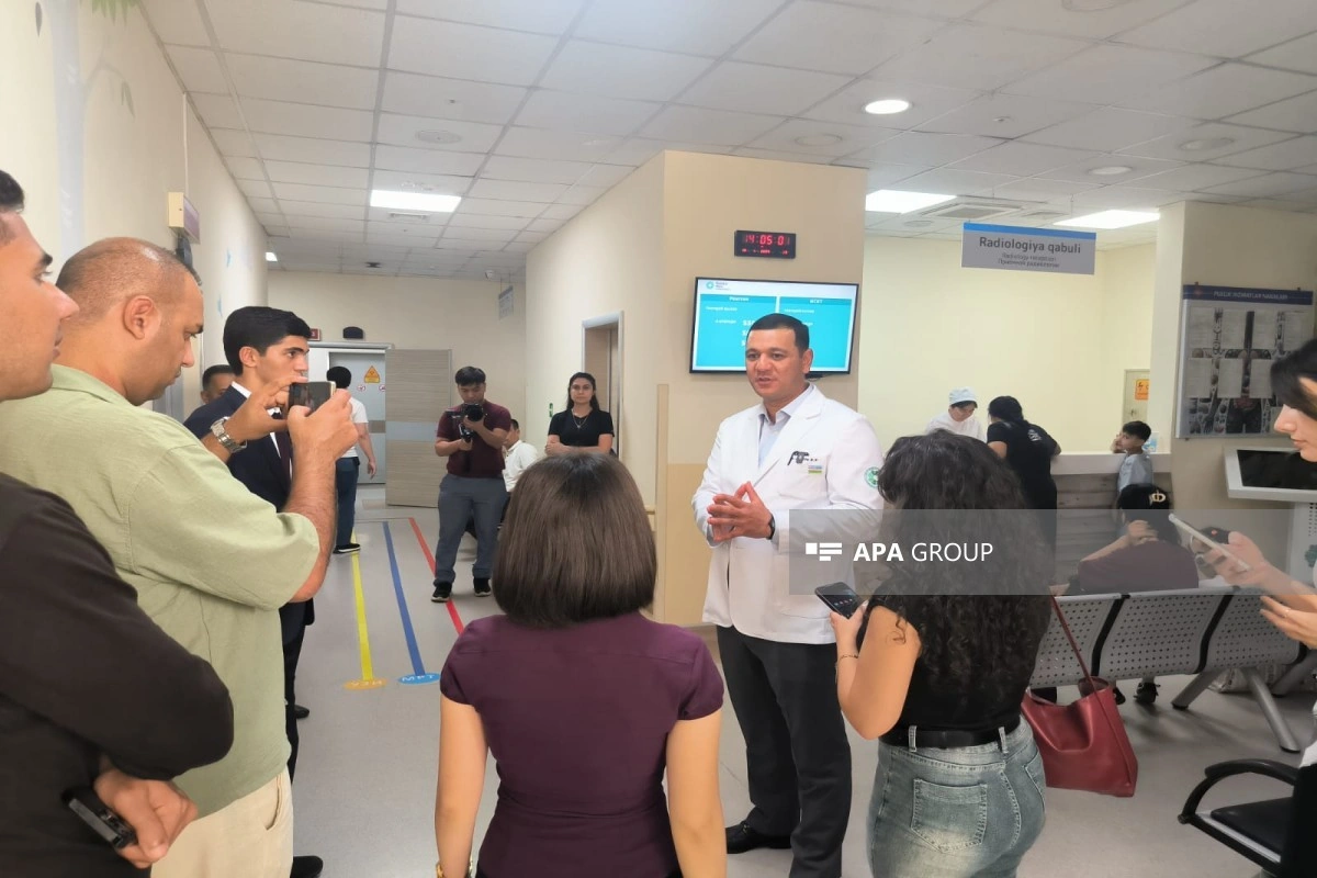Azərbaycan media nümayəndələri Özbəkistanda Milli Uşaq Tibb Mərkəzində olublar