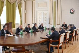 Prezidentin sədrliyi ilə dağ-mədən və metallurgiya sənayesinin inkişafına dair Dövlət Proqramına həsr olunmuş müşavirə keçirilib