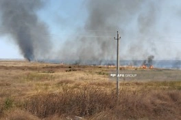 Ağdamda keçmiş təmas xəttində yanğın davam edir - FOTO - VİDEO - YENİLƏNİB