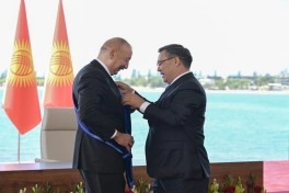Azərbaycan və Qırğızıstan prezidentlərinin təltifolunma mərasimi keçirilib - FOTO