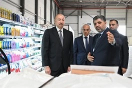 Prezident Qaradağda kağız və gigiyenik məhsulların istehsalı müəssisəsinin açılışında iştirak edib