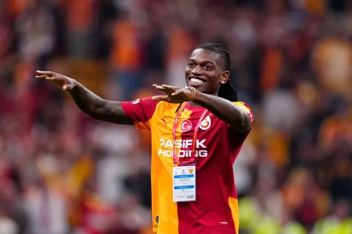 “Qalatasaray” Rafael Leaonu transfer etdiyini açıqlayıb
