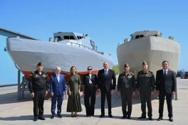 Prezident İlham Əliyev Hərbi Dəniz Qüvvələrində olub - FOTO
