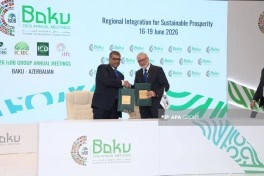 İsDB Toplantıları çərçivəsində genişmiqyaslı sazişlər imzalanıb - FOTO