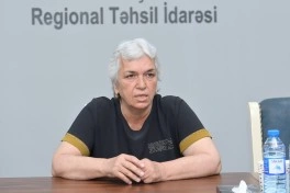 Elm və təhsil naziri Gəncədə vətəndaşları qəbul edib