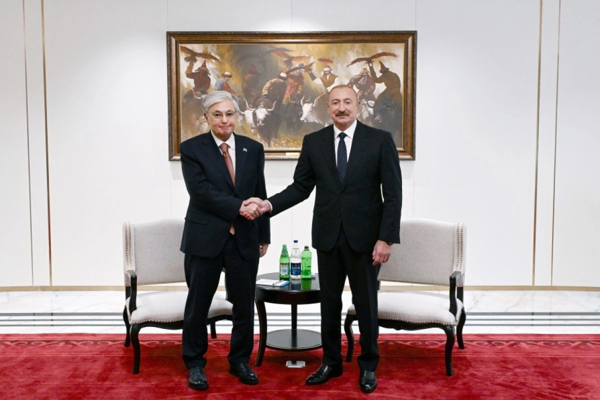 Prezident İlham Əliyev Bişkekdə Kasım-Jomart Tokayevlə görüşüb - YENİLƏNİB-1