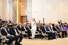 Prezident İlham Əliyev IV Şuşa Qlobal Media Forumunun açılışında iştirak edib - VİDEO - FOTO