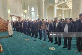 Naxçıvanda Qurban bayramı münasibətilə bayram namazı qılınıb