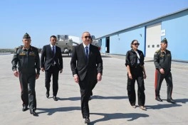 Prezident İlham Əliyev Hərbi Dəniz Qüvvələrində olub - FOTO