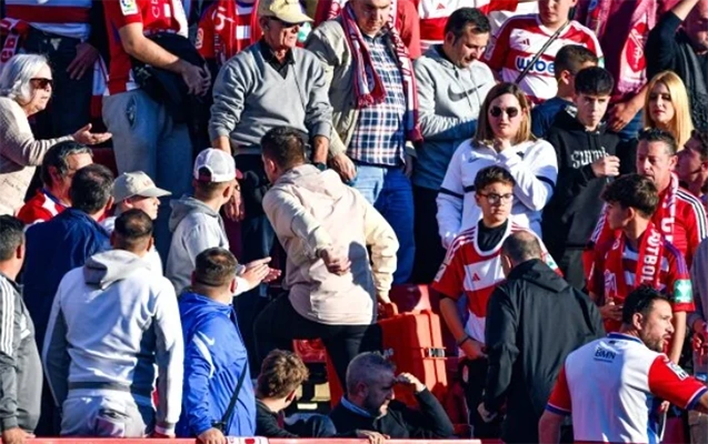 “Qranada” – “Atletik Bilbao” matçı zamanı azarkeş öldü  - Oyun təxirə salındı