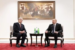 Prezident İlham Əliyev Bişkekdə Kasım-Jomart Tokayevlə görüşüb - YENİLƏNİB-1