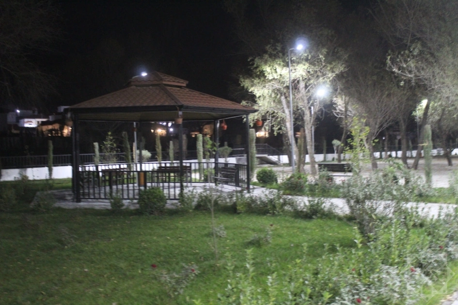Zabuxda gecələr...
- Fotolarda