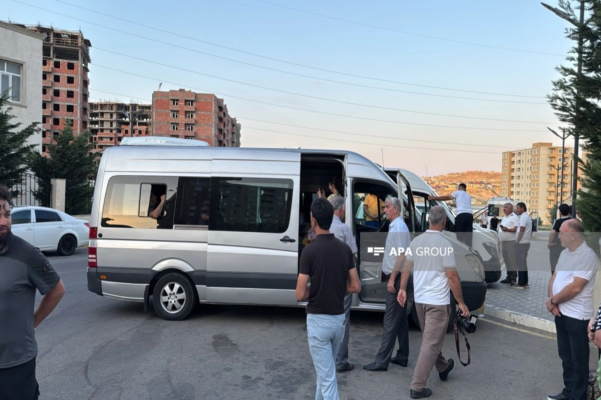 Xankəndi, Xocalı və Ağdərəyə növbəti köç karvanları yola salınıb - VİDEO