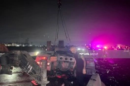 Sumqayıtda benzin daşıyan yük avtomobili teplovozla toqquşub, xəsarət alan var - FOTO - VİDEO