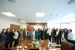 Türkiyənin ailə və sosial xidmətlər naziri şəhidlərimizin həyat yoldaşları ilə görüşüb - FOTO