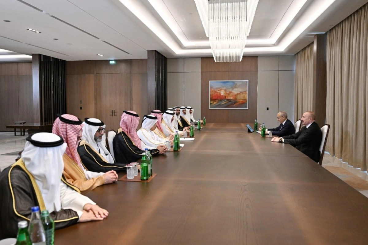 Prezident Ərəb Koordinasiya Qrupuna daxil olan üzv qurumların rəhbər şəxslərini qəbul edib - FOTO