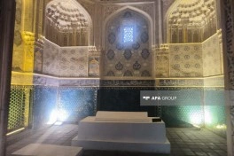 Azərbaycan media nümayəndələri Səmərqənddə Şahi-Zində kompleksini ziyarət ediblər - FOTO