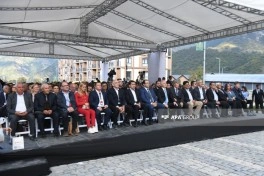 Kəlbəcərdə Bal Festivalı keçirilib - FOTO - VİDEO