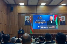 Baş Prokurorluqda Heydər Əliyevin anadan olmasının 103-cü ildönümü ilə bağlı tədbir keçirilib - FOTO