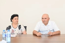 Emin Əmrullayev Xankəndidə vətəndaşları qəbul edib