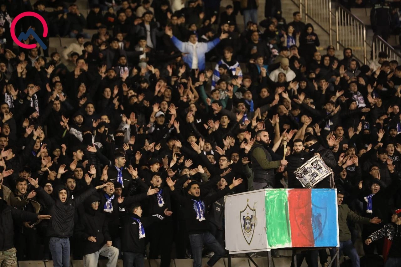 44-lər zəfər qazandırır...
- Fotosessiya