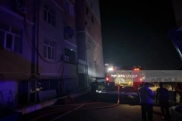 Ceyranbatanda yaşayış kompleksində yanğın olub, sakinləri təxliyə edilib - FOTO - YENİLƏNİB