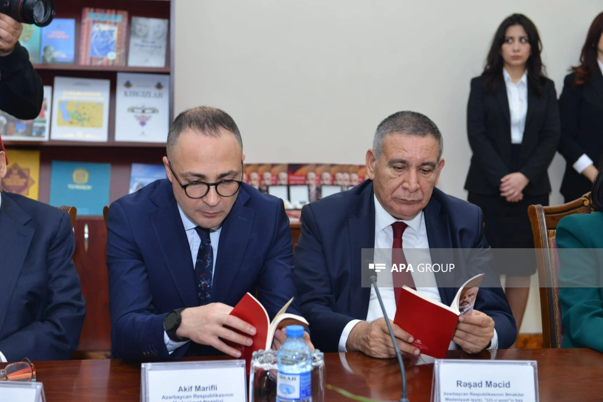 Bakıda Mehmet Akif Ersoyun şeir kitabının təqdimat mərasimi keçirilib