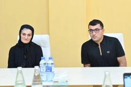 Elm və təhsil naziri Saatlıda vətəndaşları qəbul edib