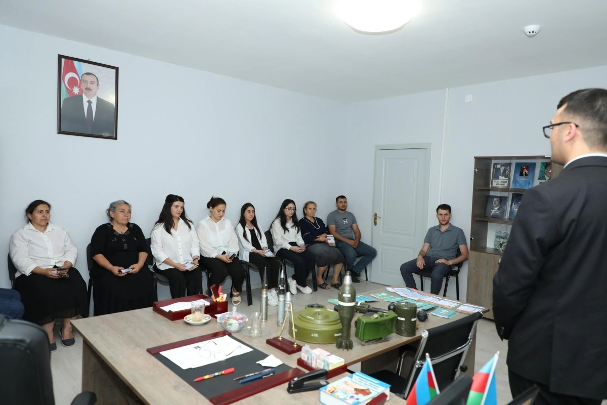 Azad edilmiş ərazilərdə yerləşən 47 müəssisədə maarifləndirmə tədbiri keçirilib