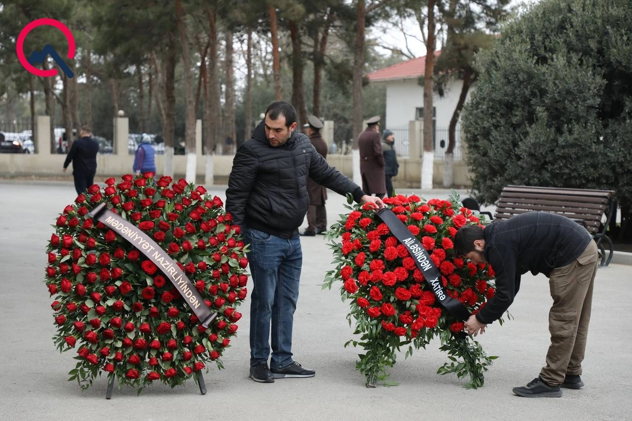 Aygün Bəylərlə vida mərasimi keçirilir  - Yenilənir - Fotolar