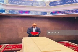 Hindistan səfirliyində Taqor–Nizami Kitabxanası yaradılacaq