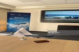 Media nümayəndələri "Airbus"un Hamburqdakı istehsal sahəsində olublar- FOTO