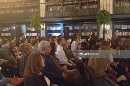 “Sənsiz” adlı ədəbi-musiqili gecə keçirilib - FOTO
