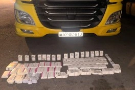 Bir ayda sərhəddə 5.6 milyon manatlıq qaçaqmal tutulub