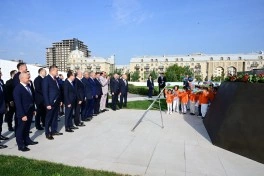 Bakıda süni intellektin konstitusiya məhkəmələrinin fəaliyyətində rolu müzakirə olunub