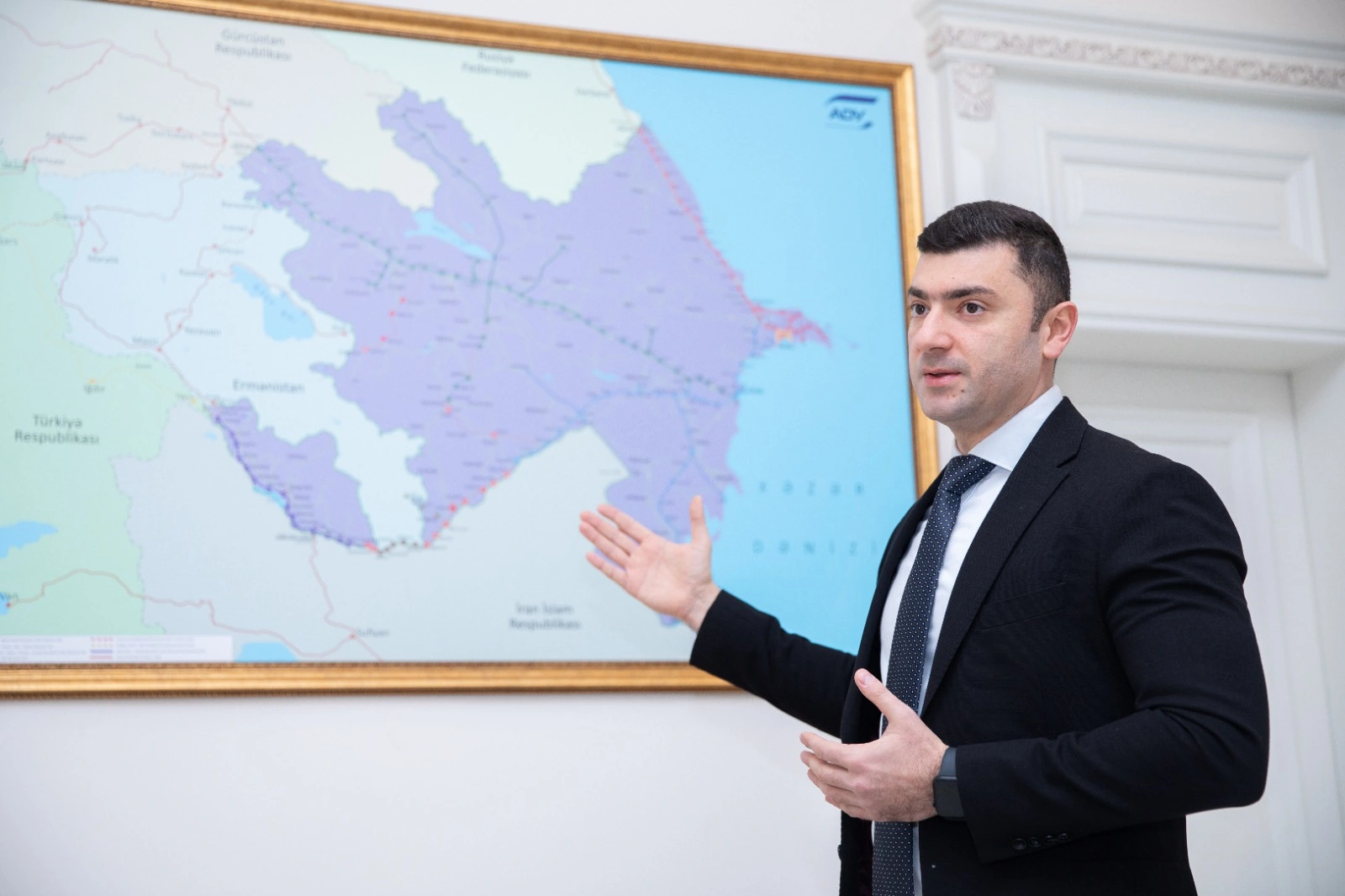 ADY Tarixi İpək Yolu vasitəsilə logistika imkanlarını əhəmiyyətli dərəcədə genişləndirir