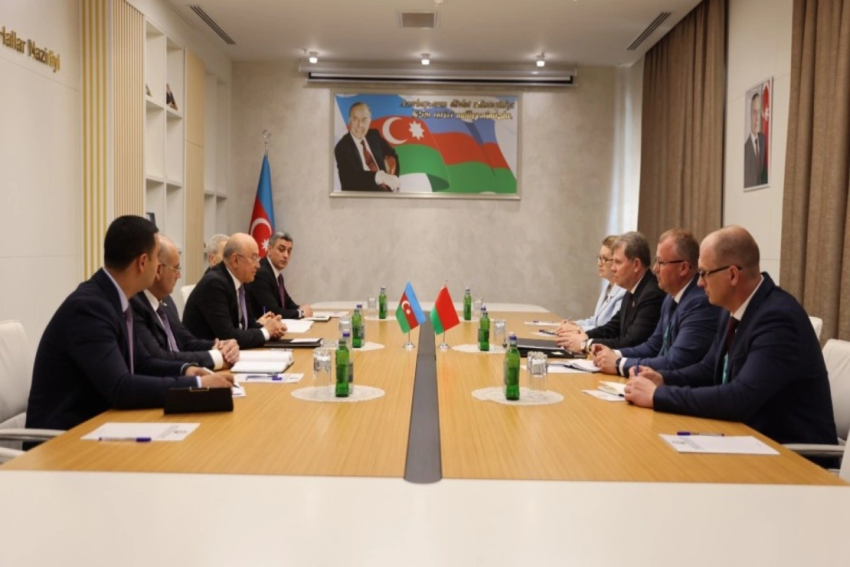 Kəmaləddin Heydərov Belarusun memarlıq və tikinti naziri ilə görüşüb