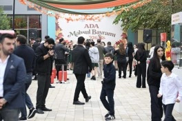 ADA Məktəbində xeyriyyə məqsədli ənənəvi Payız festivalı – “Məhsul bayramı” təşkil edilib